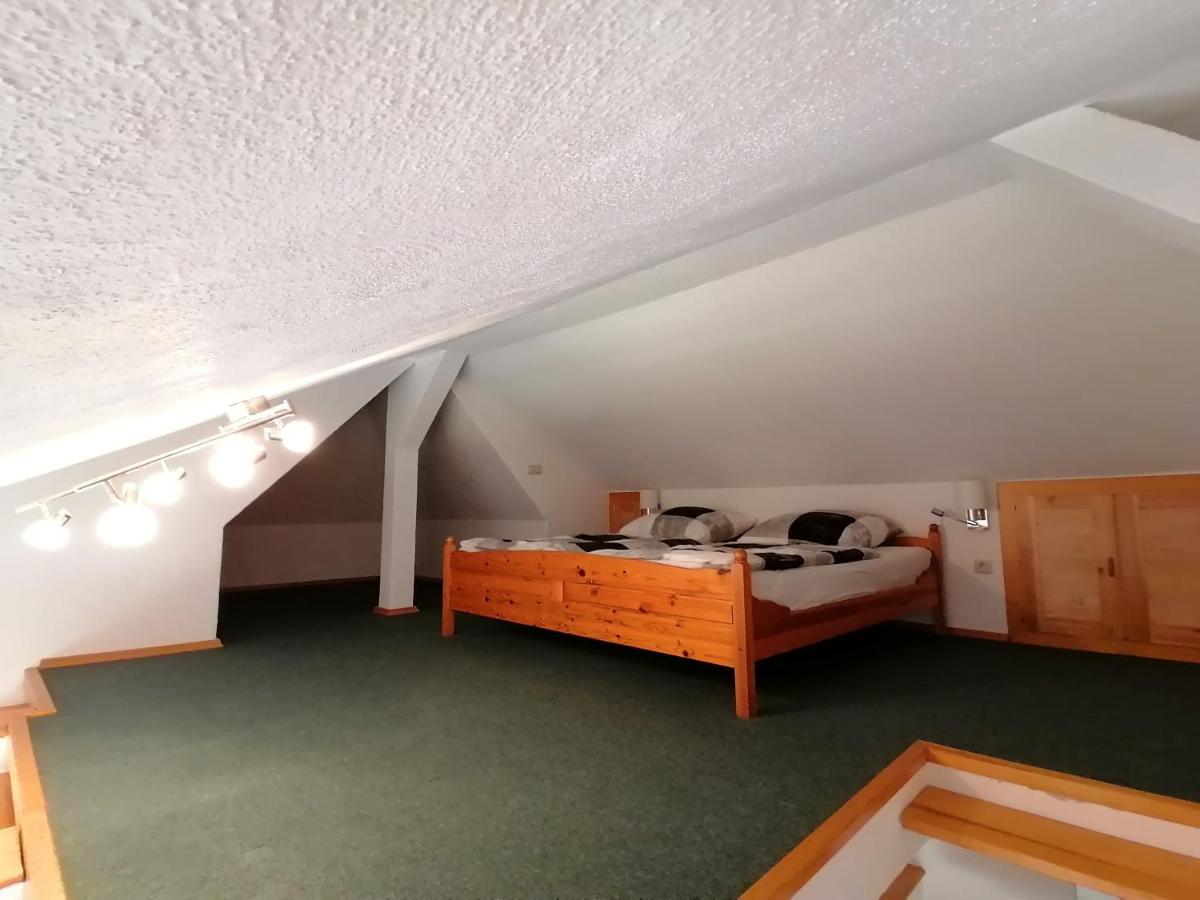 Ferienwohnung Max Schirgiswalde-Kirschau Екстер'єр фото